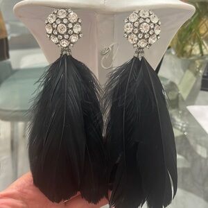 Gorgeous feathers black earrings by viviglam ❤️❤️